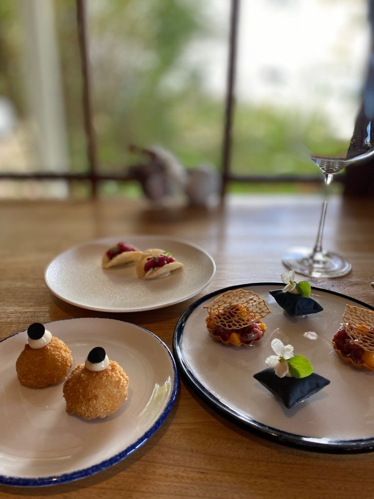 526B87C6-F9B0-47B8-B143-E8EED3284BF2