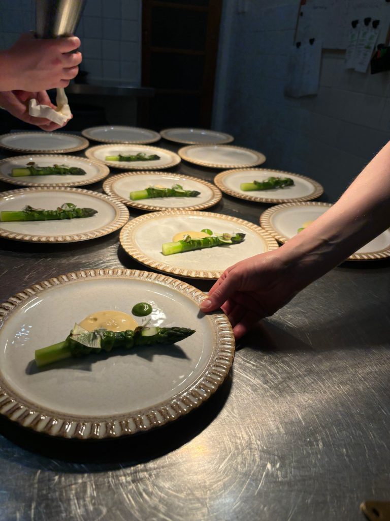 C215FA1B-BD91-4D95-AF77-676F15256179